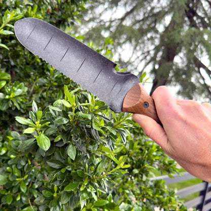 Garden Guru Hori Hori Gardening Knife for Weeding Digging Pruning & Cultivating - Stainless Steel Full Tang Blade Walnut Wood Handle Marks for Measuring Planting Depth Nylon Sheath for Storage (4pack)