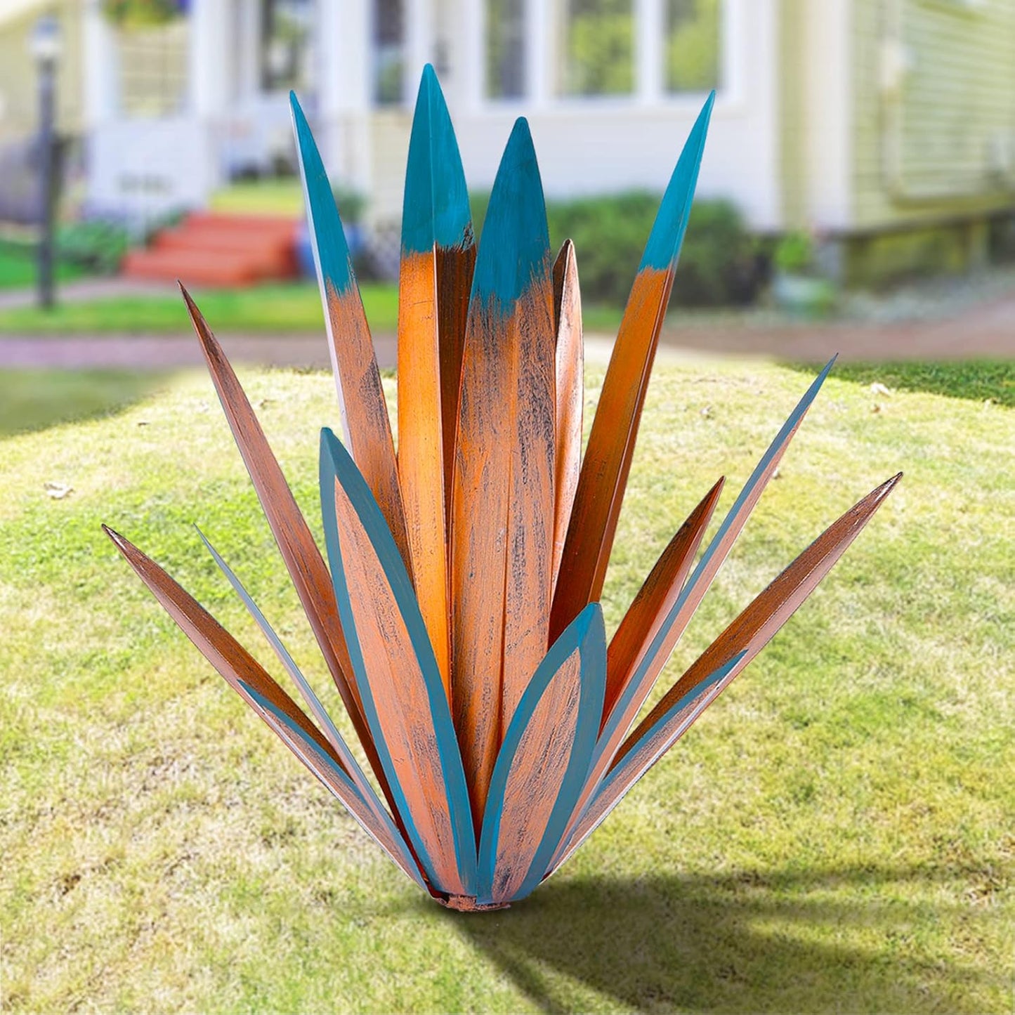 Homight Large Agave Sculpture Rustic Metal Agave Plant Outdoor Interior Decoration Outdoor Lawn Decoration Yard Wooden Posts Matching Garden Suitable for Patio