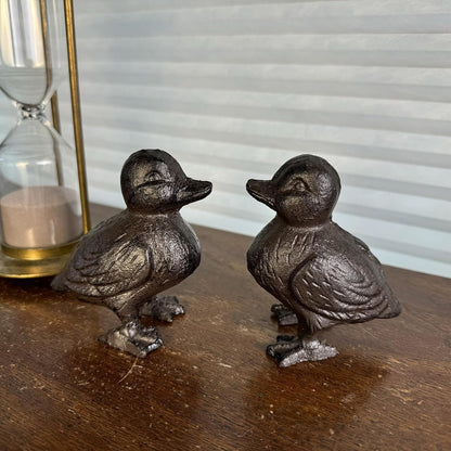 Rust Brown Cast Iron Duck Figurine（3.6" Tall） - Single Piece Vintage Style Decorative Ornament for Home, Garden, Shelf Decor HC6905
