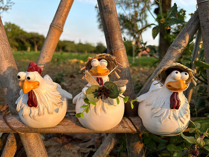 Funny Farm Chickens Statues,Chicken Fence Decoration,Resin Cute Chickens Decor,Outdoor Real Animal Statue,Chicken Sculpture,Perfect for Home Garden Stairs,Farm,Patio,Backyard