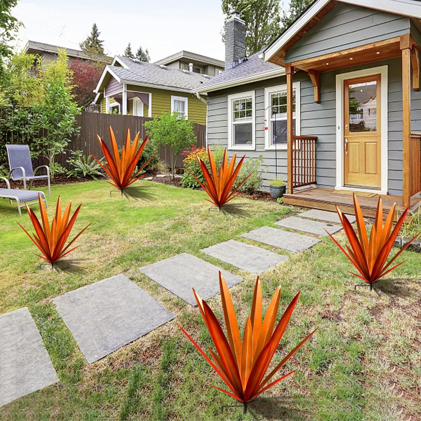 Homight Large Agave Sculpture Rustic Metal Agave Plant Outdoor Interior Decoration Outdoor Lawn Decoration Yard Wooden Posts Matching Garden Suitable for Patio