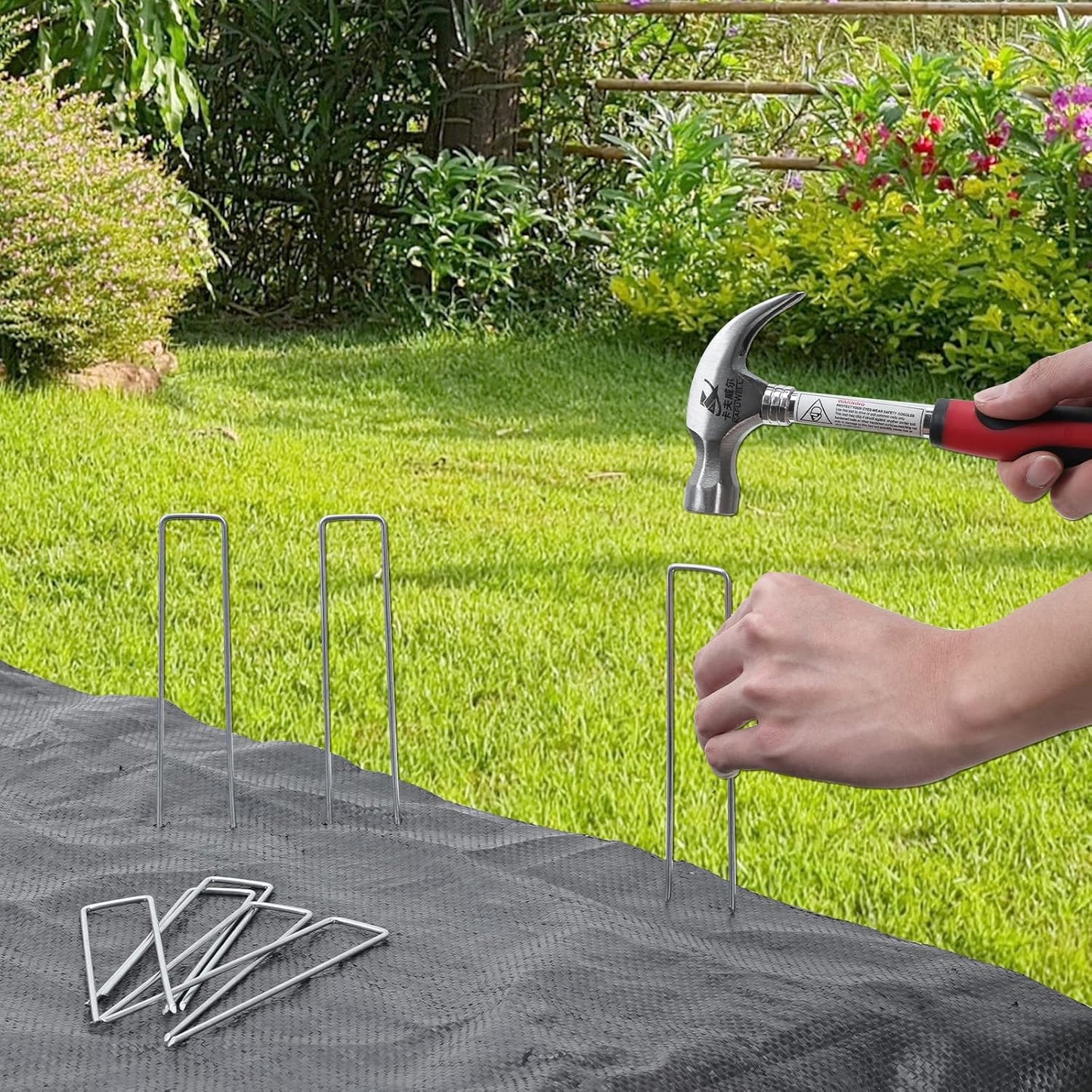 HongWay 300 Pack Landscape Staples 6 Inch, Galvanized Garden Staples Pins Ground Stakes Fence Tent Sod Staples Yard Lawn Truf Staples for Landscaping Fabric Irrigation Tubing