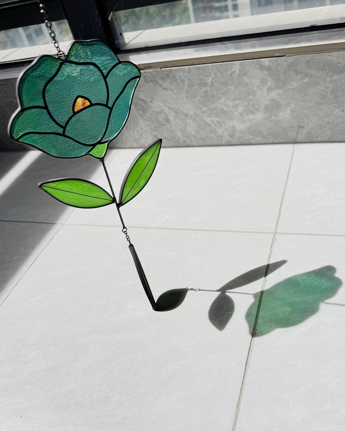 Flower Suncatchers, Stained Glass Window Hangings, Garden Suncatchers for Window and Wall Decor (B-Green)