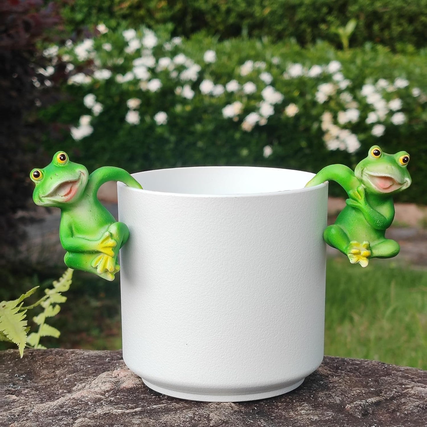 3 PCS Playful Frog Statues Pot Hugger Decorations for Plant, Miniature Frog Figurines,Women Gifts,Garden Decor Outdoor, Suitable for Flower, Courtyard and Lawn Decorations