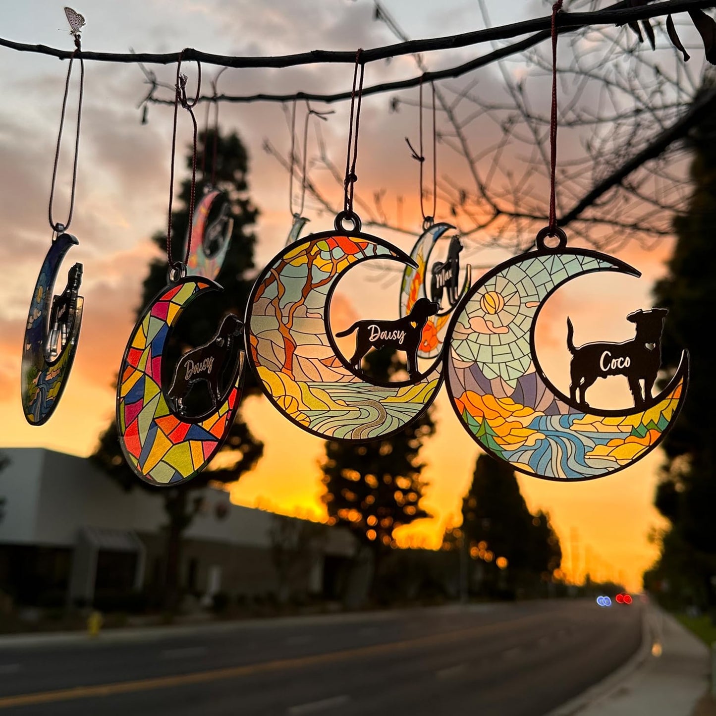 GIFTBYGIFTY Dog Memorial Suncatcher, Personalized w/Name and Dog Breeds, Pet Loss Suncatcher, Gifts for Dog Lovers, Dog Memorial Ornament Loss of Pet Sympathy Gift, in Loving Memory for Loss Dog