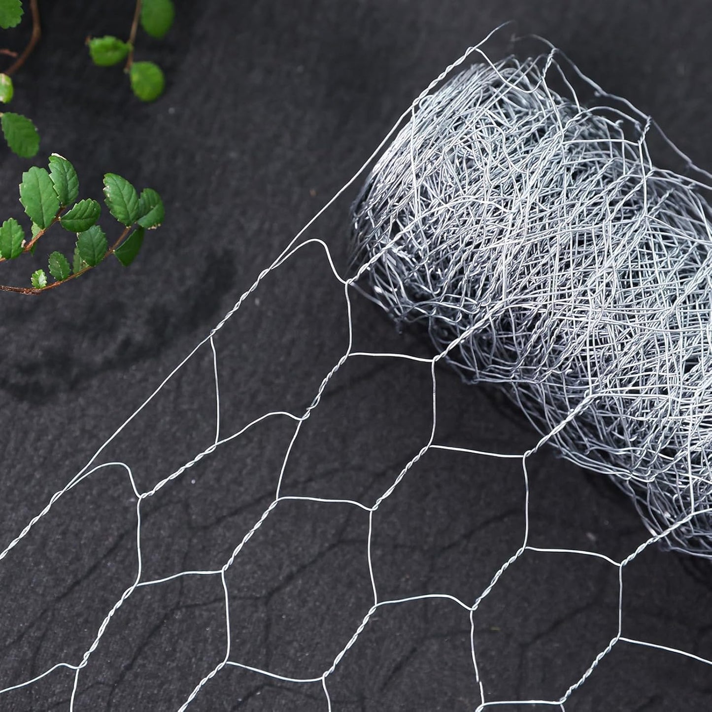 Chicken Wire for Crafts, Wire Netting Hexagonal Garden Poultry Chicken Wire Netting, Pet/Rabbit/Chicken Wire Fencing,0.8inch Hexagonal Galvanized PVC Coated Mesh Fence (Silver, 15.7"x118")