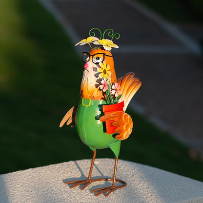Natelf Metal Chicken Statue for Outdoor Decor Cute Rooster Hen Garden Sculpture with Vintage Glasses, Weather-Resistant Farmhouse Art for Yard, Patio, Coop, or Housewarming Gift for Mom, Friends