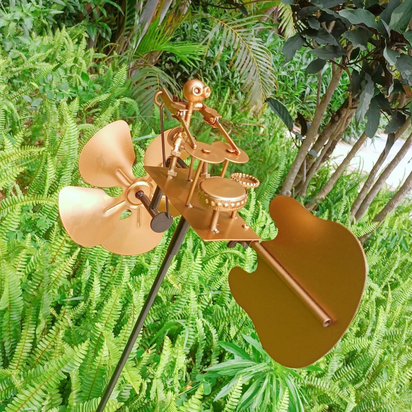 Metal Drummer Windmill Handmade Metal Garden Yard Decoration Wind Spinners Outdoor