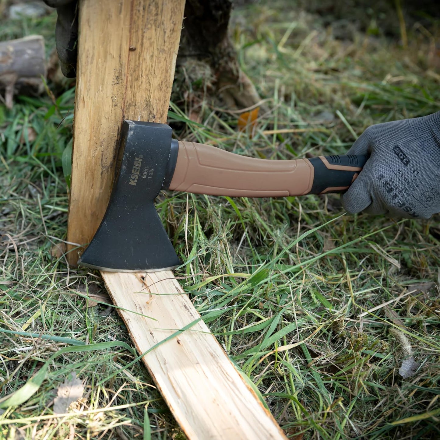 KSEIBI Outdoor Camping Hatchet with Sheath for Splitting and Kindling Wood, Forged Steel Blade with Anti-Slip and Shock Reduction Handle Great Throwing Axes and Hatchets (Tuscan Brown)