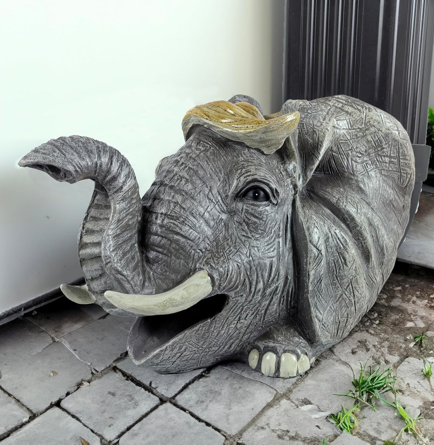coolboy Elephant Statue Gutter Downspout Extension Decorative,Animal Garden Statue Outdoor Decor,3"×4" Rain Gutter Downspout Splash Block,Rain Downspout Diverter