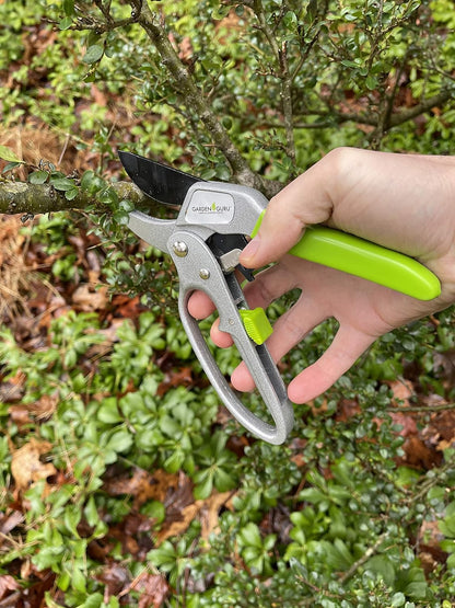 Garden Guru Ratchet Hand Pruning Shears - Professional Garden Clippers with Ergonomic Grip - Makes Tough Cuts Easy (2 Pack)