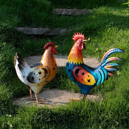Natelf Solar Rooster Hen Yard Decorations Outdoor Metal Yard Decor Animal Chickens Yard Art for Garden Decor, Lawn Ornament for Porch Backyard Patio Coop Kitchen, Housewarming Gift, Set of 2