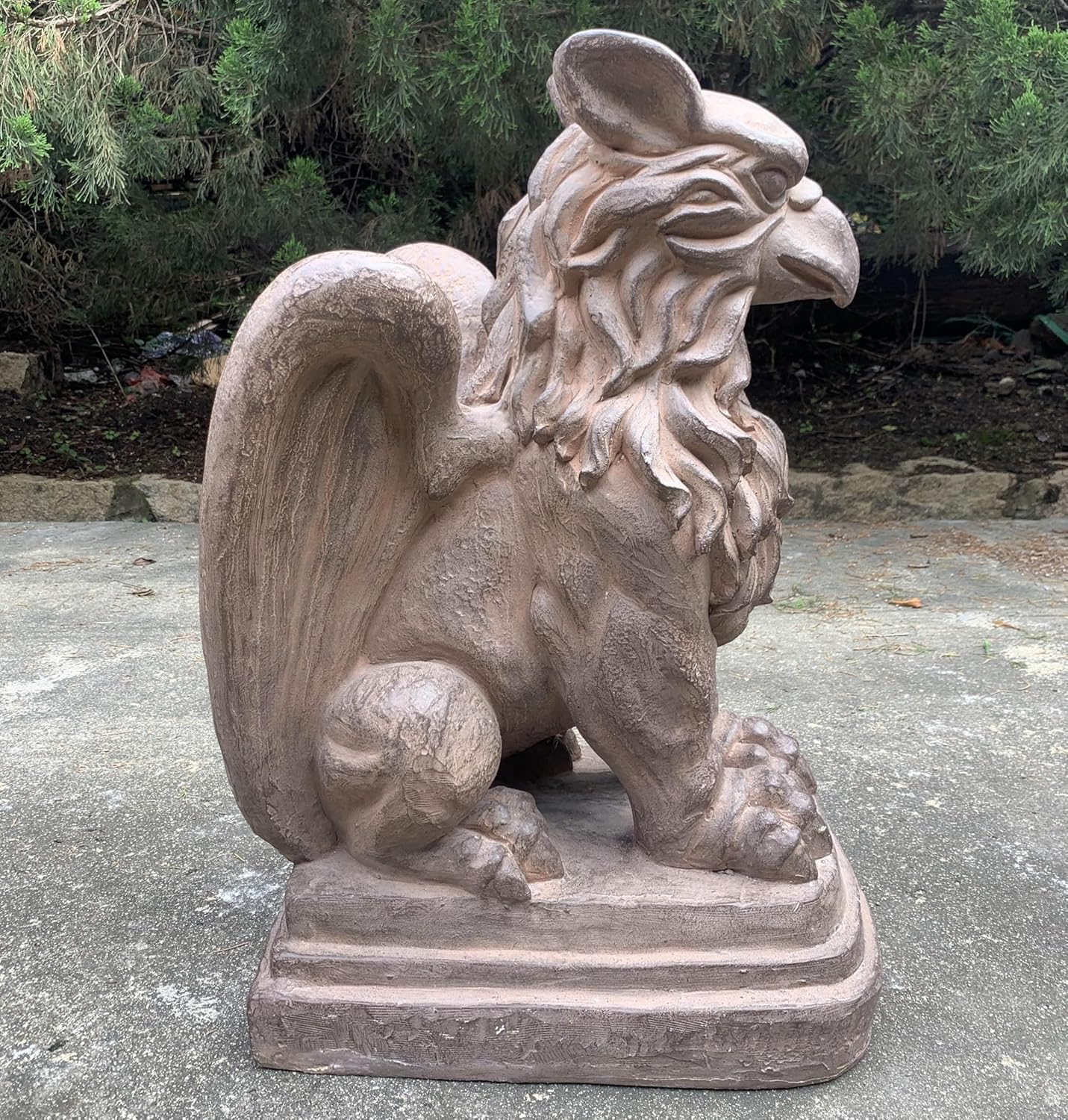Zaer Ltd. Set of 2 Garden Griffin Statues, Magnesium-Cement Sculptures, 28.3" H Outdoor Entrance Decor (Antique Rust)