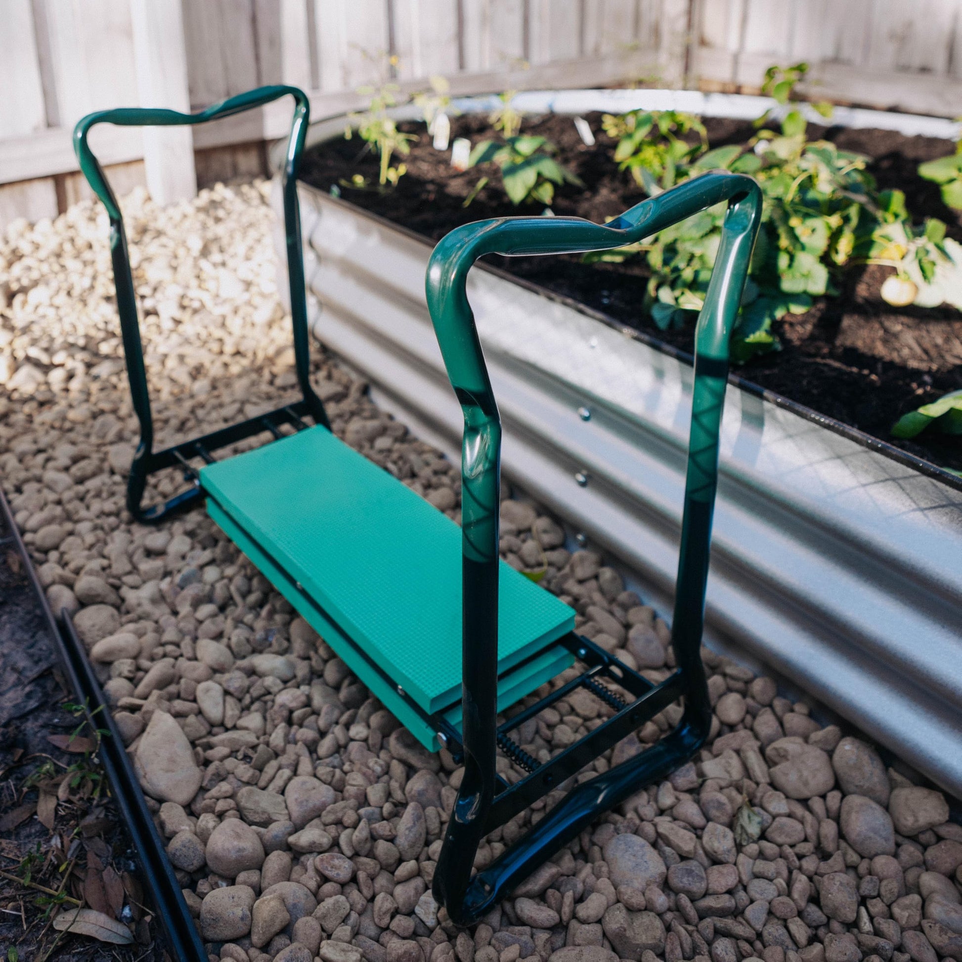 Backyard Expressions Garden Kneeler & Seat – 2-in-1 Garden Stool and Kneeler, Foldable Gardening
