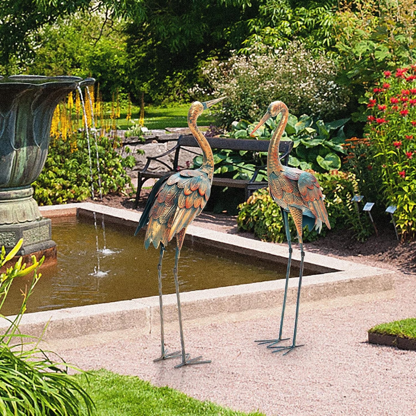 Giantex Crane Garden Statues Set of 2, Standing Metal Crane Sculptures Bird Ornament Yard Decorations for Lawn Backyard Porch Patio Outdoor Decor, with 4 U-Shaped Stakes (Crane)