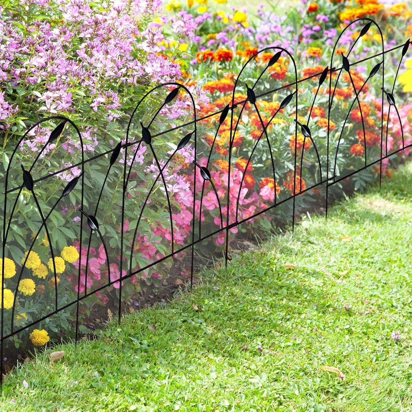 Metal Decorative Garden Fence Border, 32 in x 16 ft,Rustproof Wrought Iron Landscape Fencing for Flower Bed, Trees (Dark Brown)