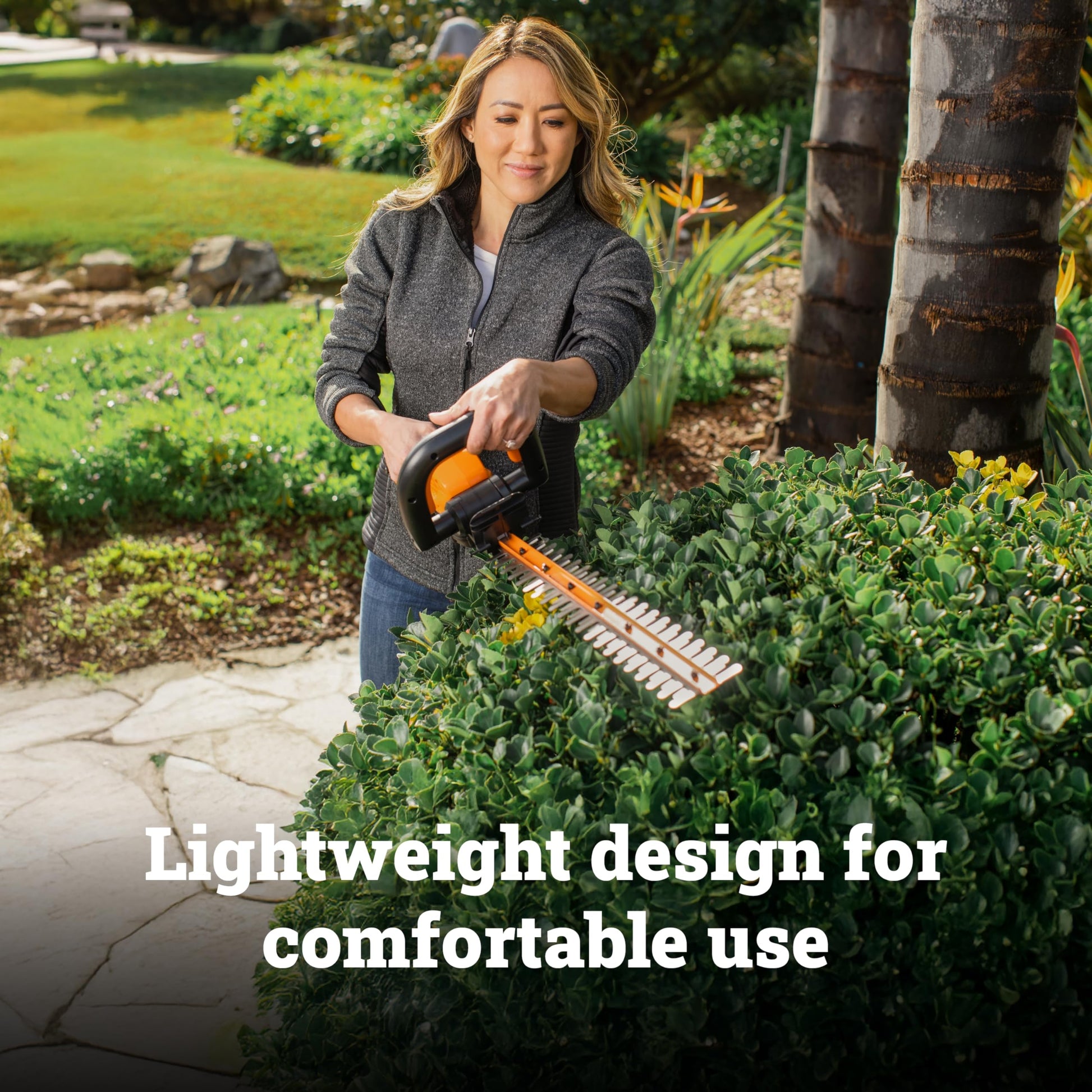 WORX 22" Cordless Hedge Trimmer, Electric Hedge Trimmer with Dual-Action Blades, Lightweight Bush