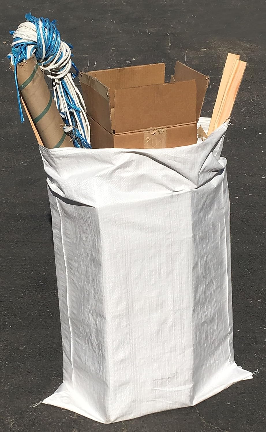 Sandbaggy Large Sandbags - Size: 31" x 45" - Thick Heavy Duty Contractor Bags, Heavy Duty Garbage Bags, Dumpster Bag, Construction Trash Bags, Contractor Bags 6 mil (25)