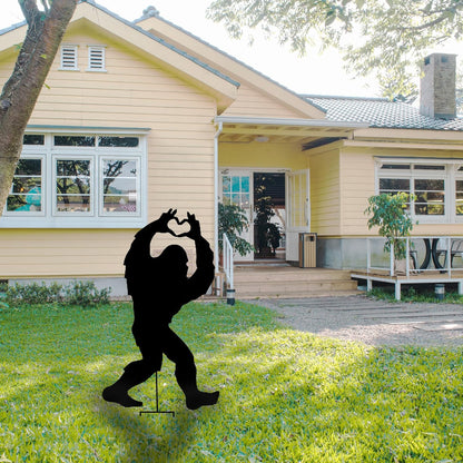 3.3ft Tall Metal Bigfoot Yard Decor Garden Stakes Display, Life Size Bigfoot Sasquatch Outdoor Yard Art Statue for 4th of July Decorations, Paito, Lawn, Black