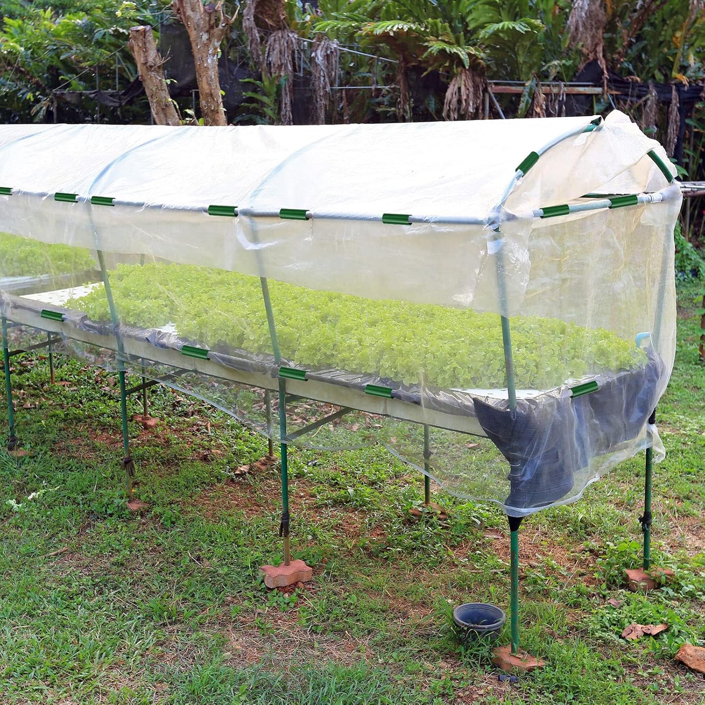 Jetec 128 Pieces PVC Pipe Clips Covers 2.4 Inches Long Greenhouse Clamps for Netting for Greenhouses Garden Shelters Bird Protection(For 1/2 Inch PVC Pipe,Green)