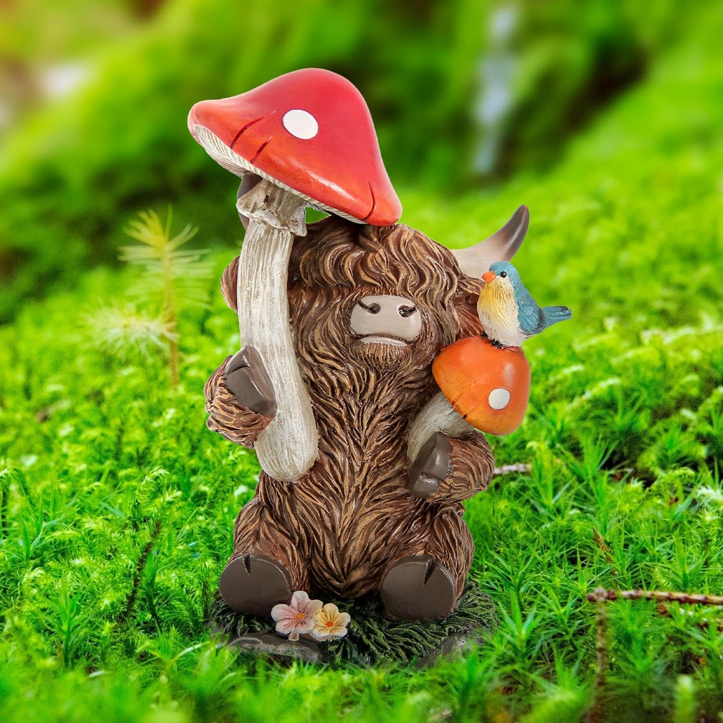 Highland Cow Figurine for Garden Decor,Garden Cow Decor for Outdoor Statues,Highland Cow Decorations for Outdoor Indoor Patio Yard Lawn Home Bathroom Shelf Decor,Animal Statues Cows Gifts for Women