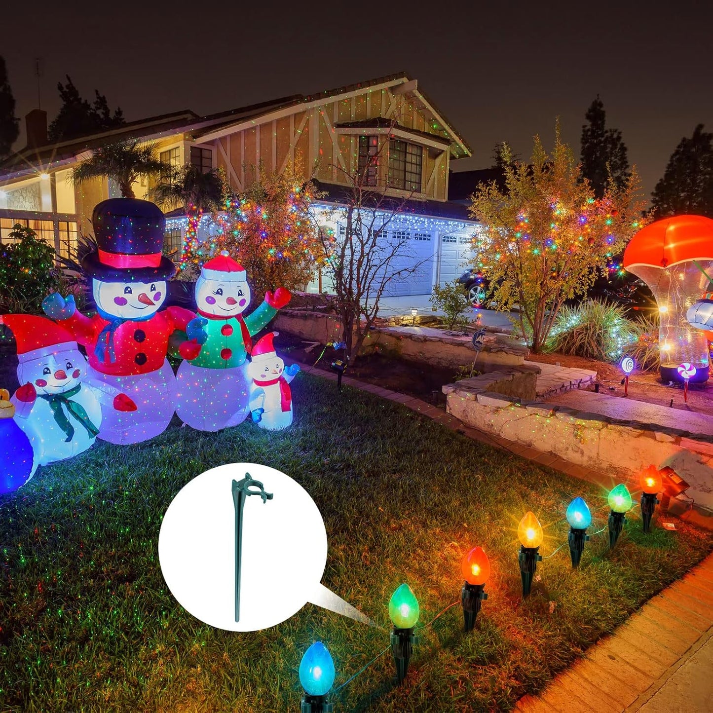 Jetec 200 Pieces Christmas Light Stakes Universal Yard Lawn Holiday 7.5 Inches Light Ground Stakes for C7 C9 String Lights Christmas Outdoor Lights Holders on Yards, Driveways (Green)
