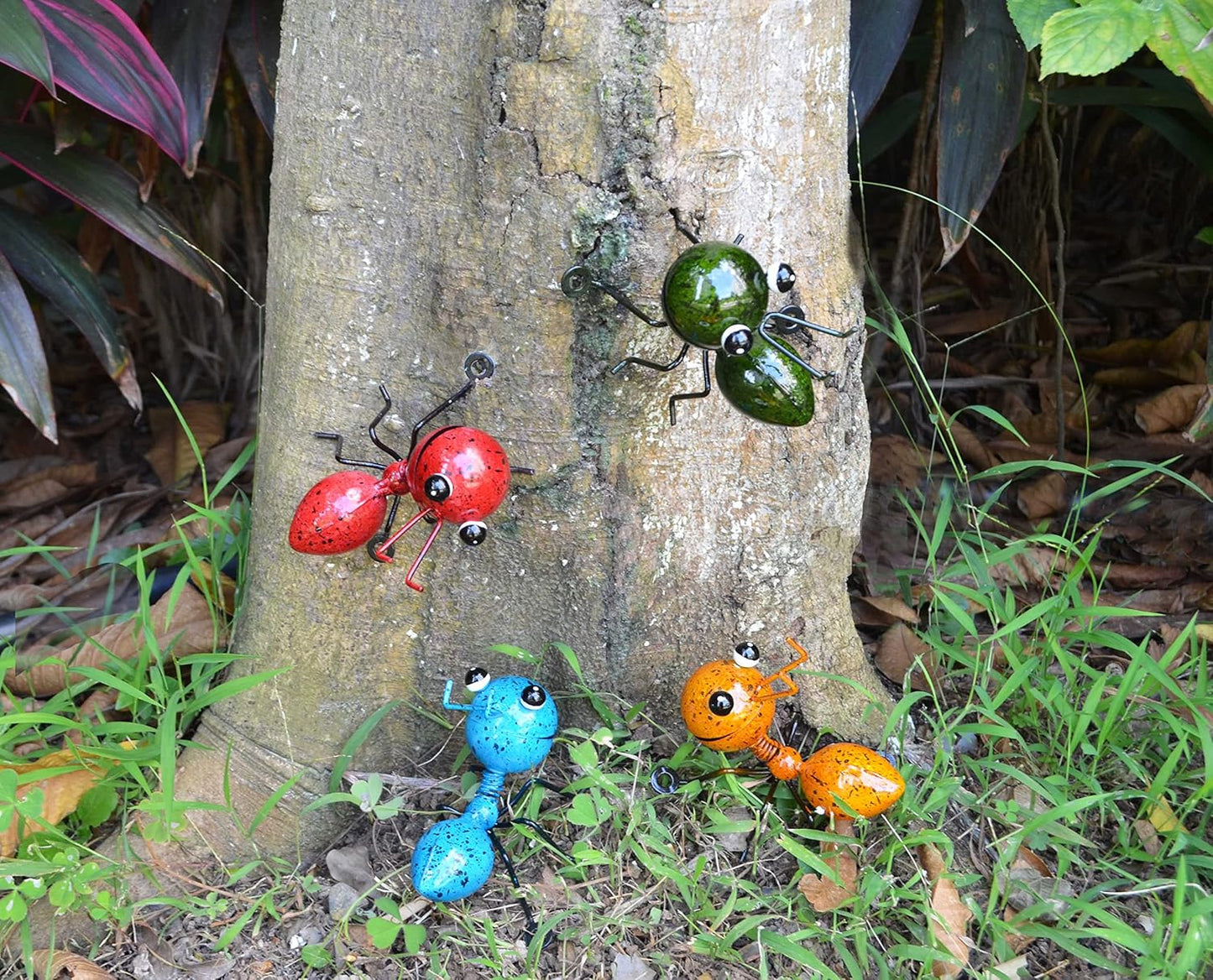 GIFTME 5 Metal Ant Garden Decor Set of 4 Colorful Outdoor Garden Yard Art Wall Sculptures