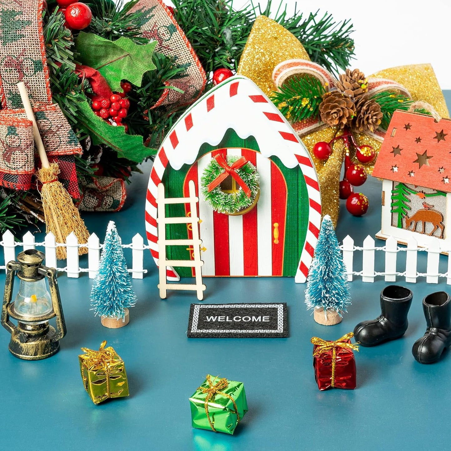 Haooryx Christmas Elf Garden Miniatures - 16Pcs Christmas Wooden Miniature Magic Fairy Doors Decoration Kit Elf Magic Door Wall Fairies Xmas Winter Xmas New Year Decor(Dripping Snow Doorframe)