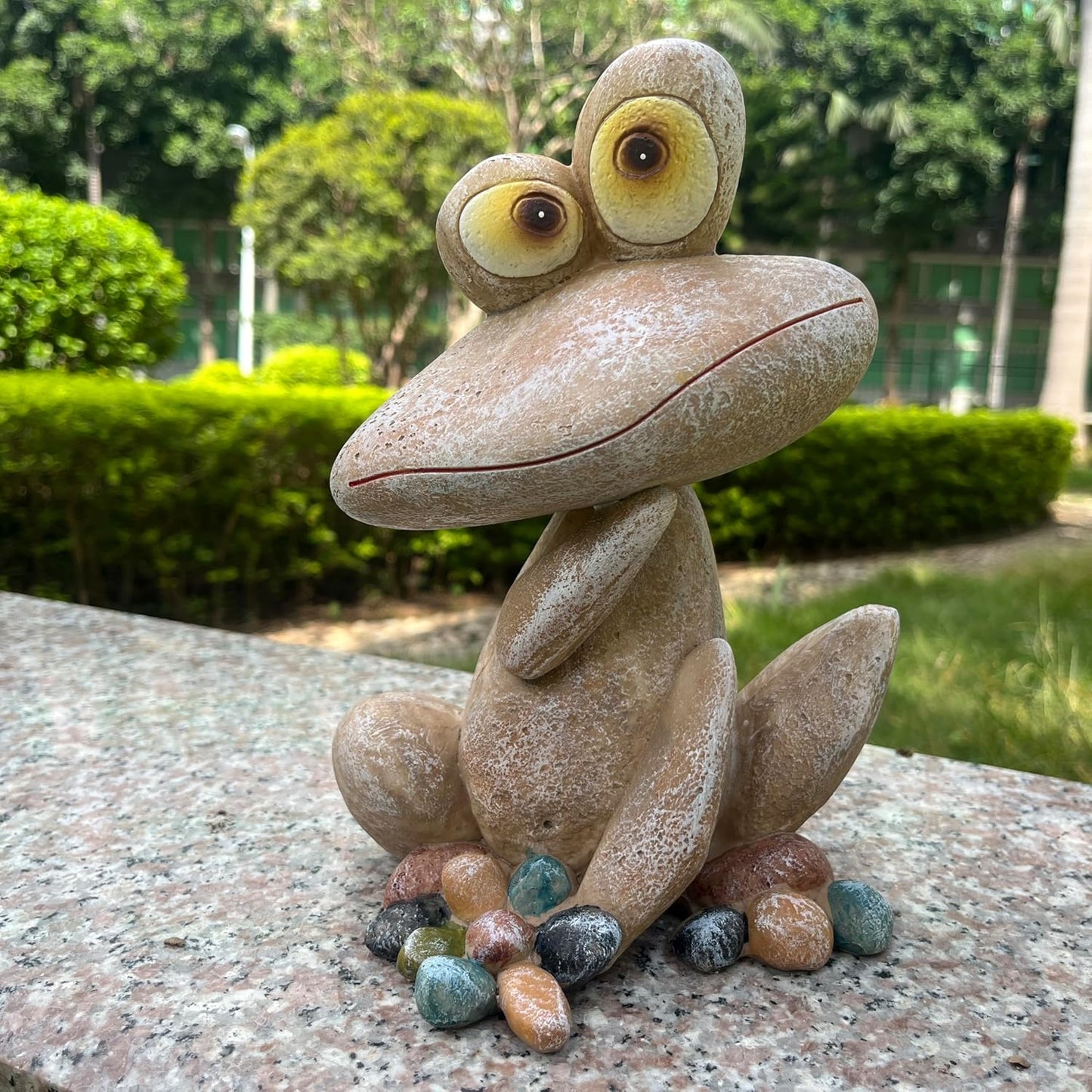Funny Frog Garden Statues Animal Shapes Indoor and Outdoor Art Decorations Frog Decorations Gardens courtyards terraces Balconies Landscapes Ideal