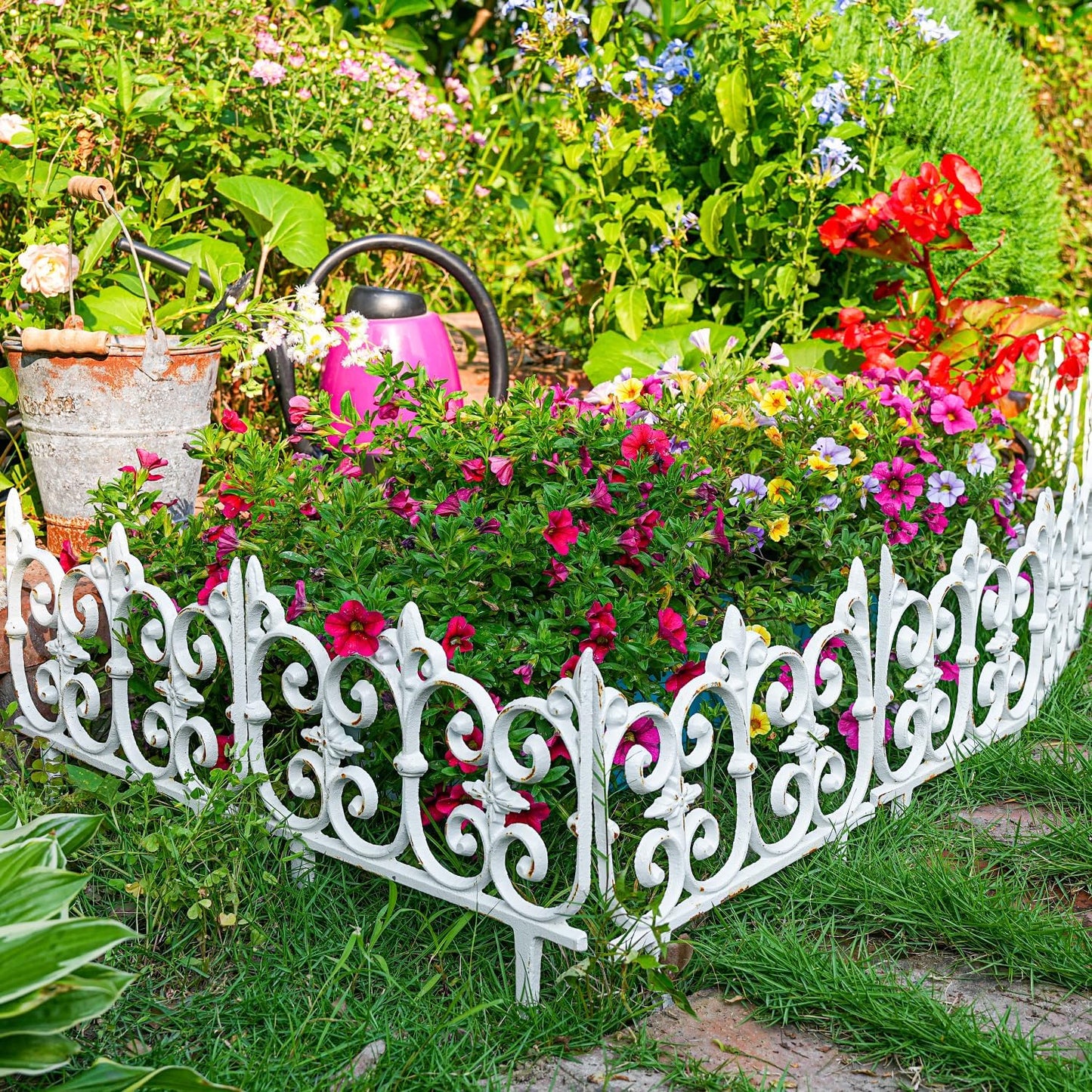 Sungmor Decorative Cast Iron Garden Edging, 4 Pack Rustic White Victorian Garden Edging Landscape Border, Vintage Metal Yard Stake Low Picket Fence, 10.6" Tall Outdoor Flower Bed Lawn Fence Panels