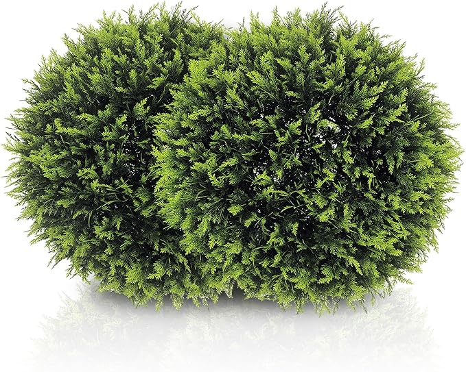 HOMCOM Topiary Balls Set of 2 17.7 Inch Artificial Plant, UV-Protected Anti-Fading Faux Decorative Cedar Balls, Fake Plants for Home Indoor Outdoor Decor, Green