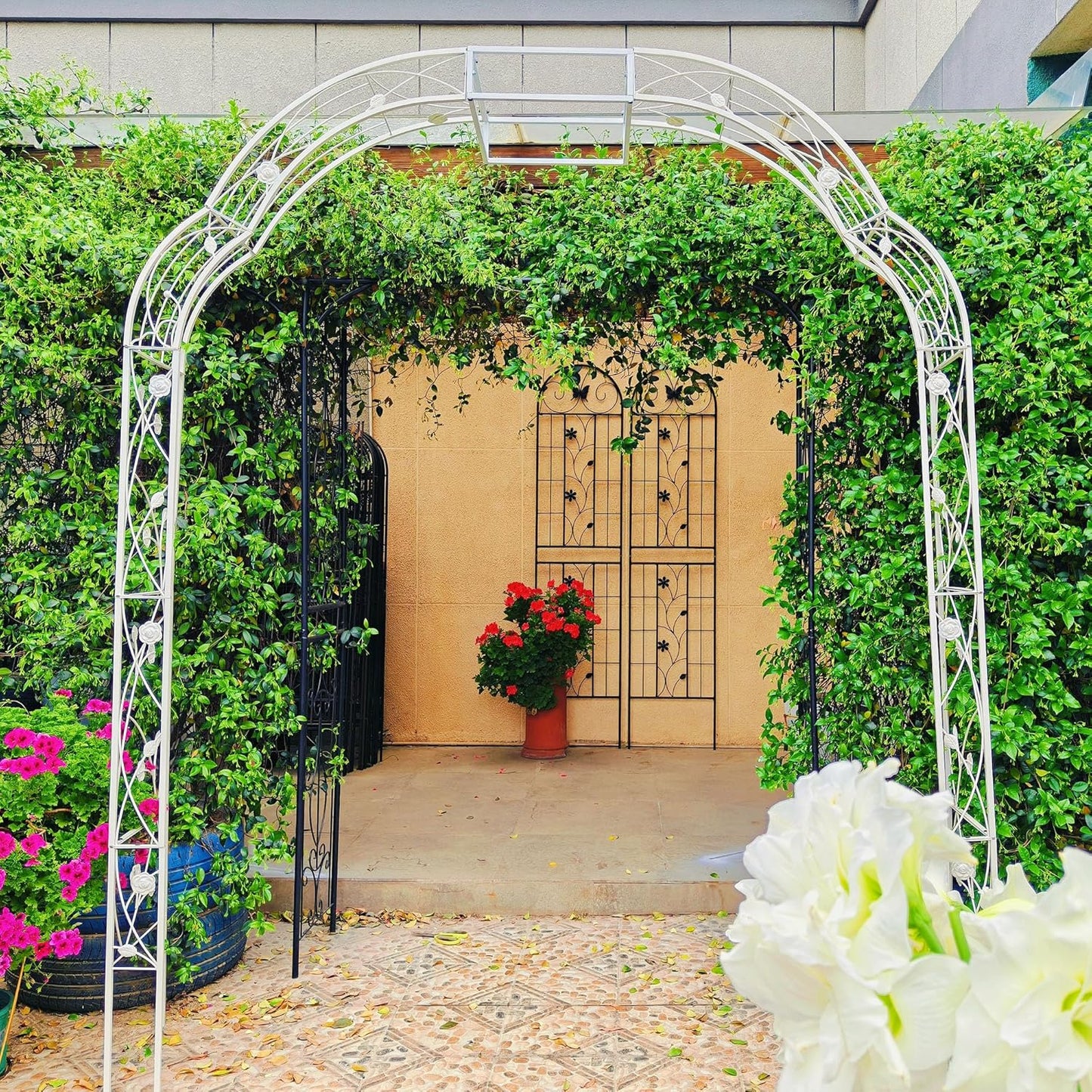 Metal Garden Arch W74.4'' x H98.4'' Garden Arbor Trellis Climbing Plants Support Rose Arch Outdoor Arch Cream White