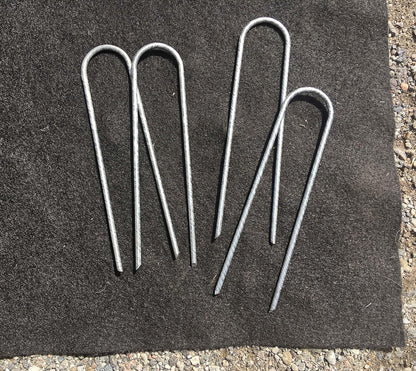Sandbaggy Galvanized 6-Inch Landscape Staples ~ 9 Gauge Steel - Fabric Pins, Garden Earth Stakes, Ground Cover, Fence Anchors, Lawn Nails ~ Trusted by Organic Farmers Across The USA (1,000 Staples)